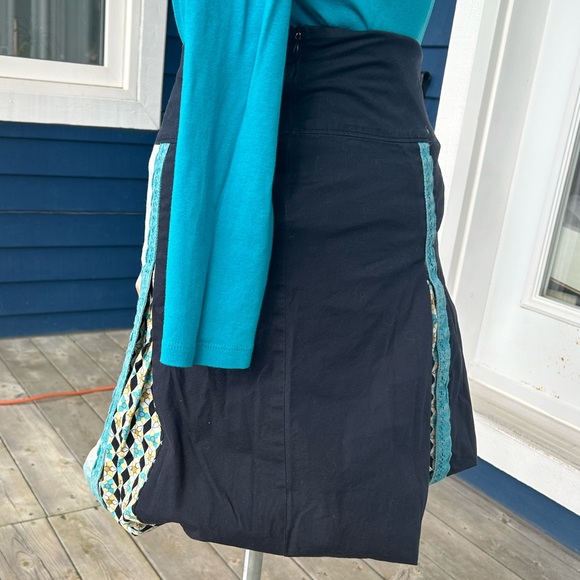 Tristan & Iseut balloon skirt - Picture 3 of 7